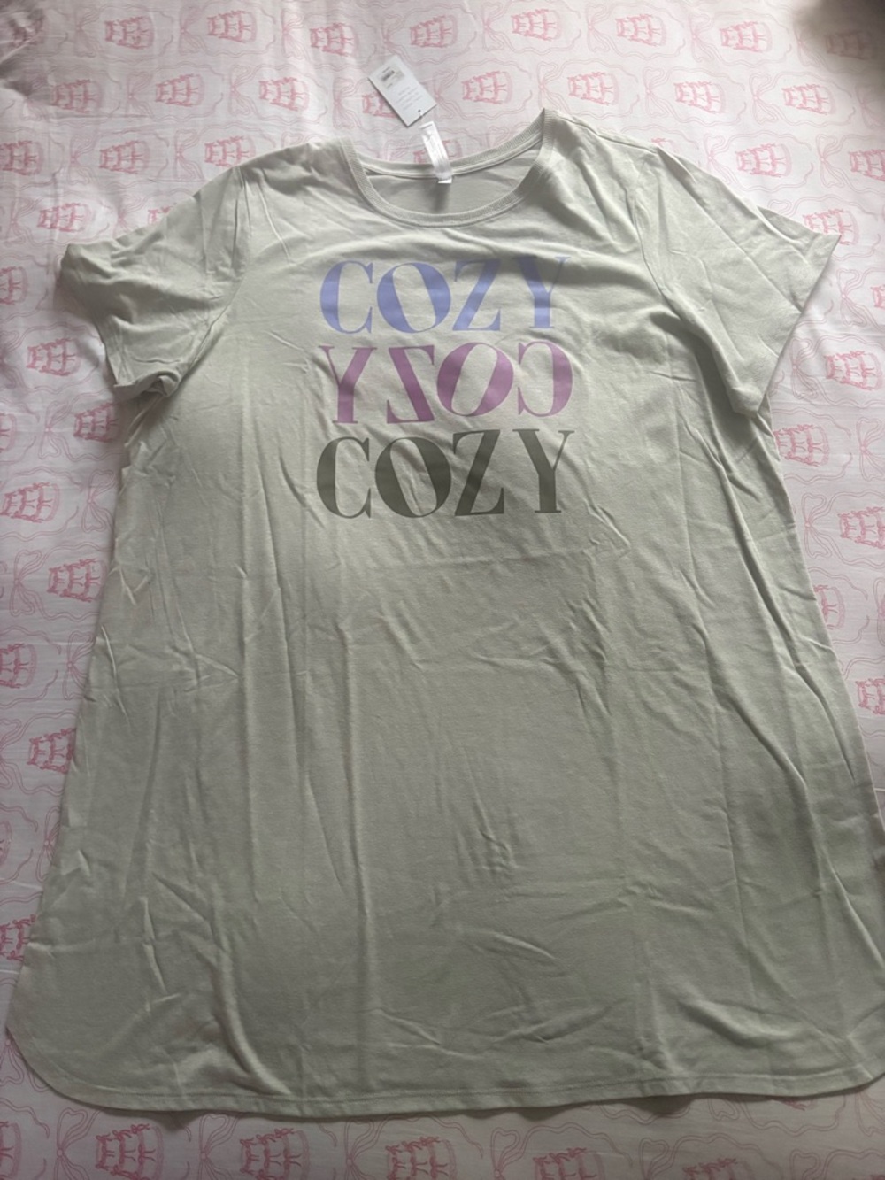 Cozy Graphic Nightshirt - Pastel Ombre Text